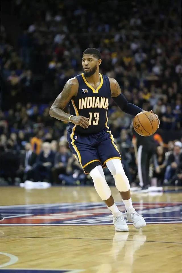 笼边手位争 笼边手位争