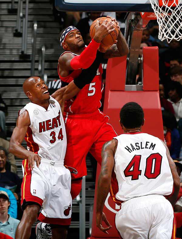 切与底角三 切与底角三